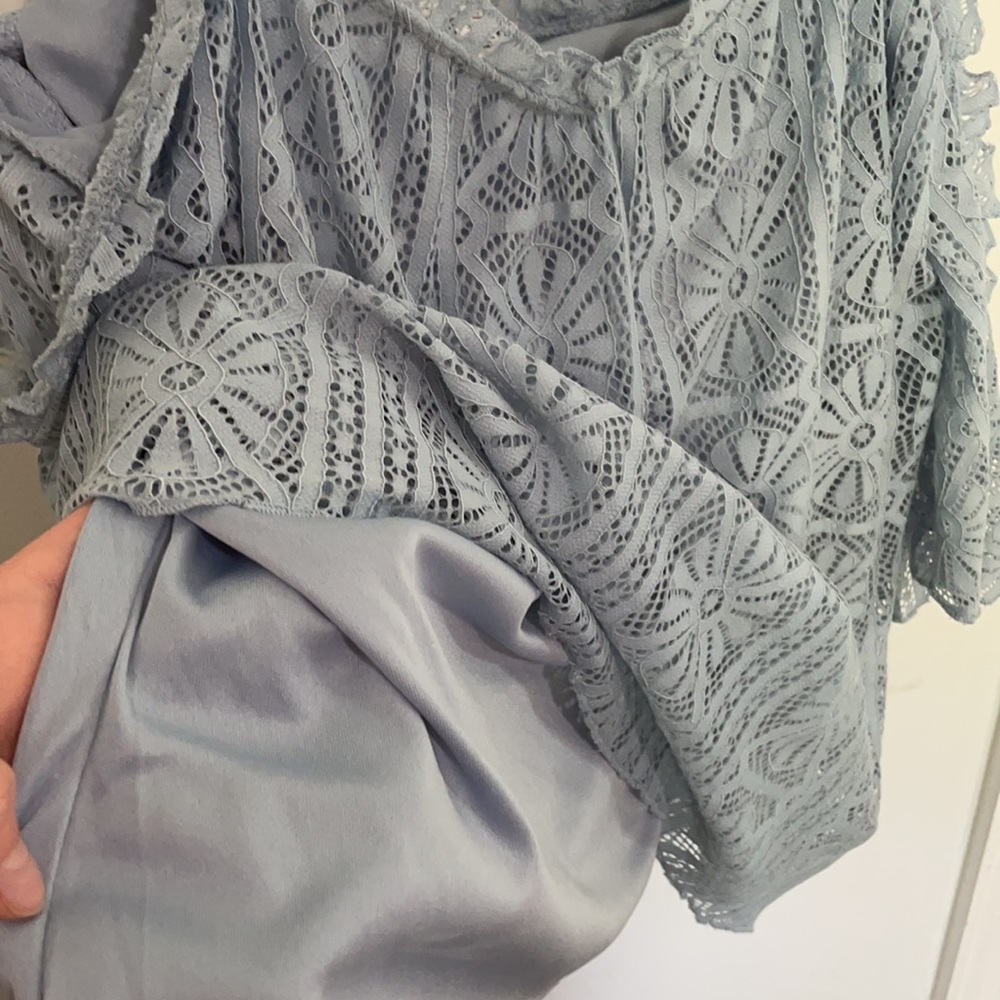 Fun Cold Shoulder Top - Picture 4 of 5
